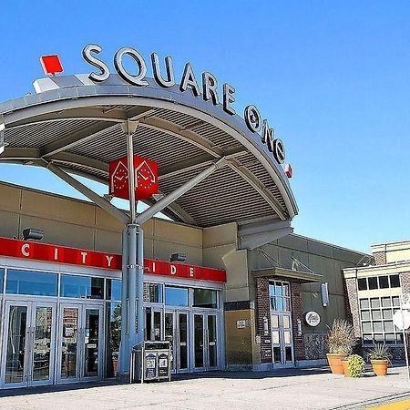 Napa Furnished Rental Apartments Square One Mississauga Dış mekan fotoğraf