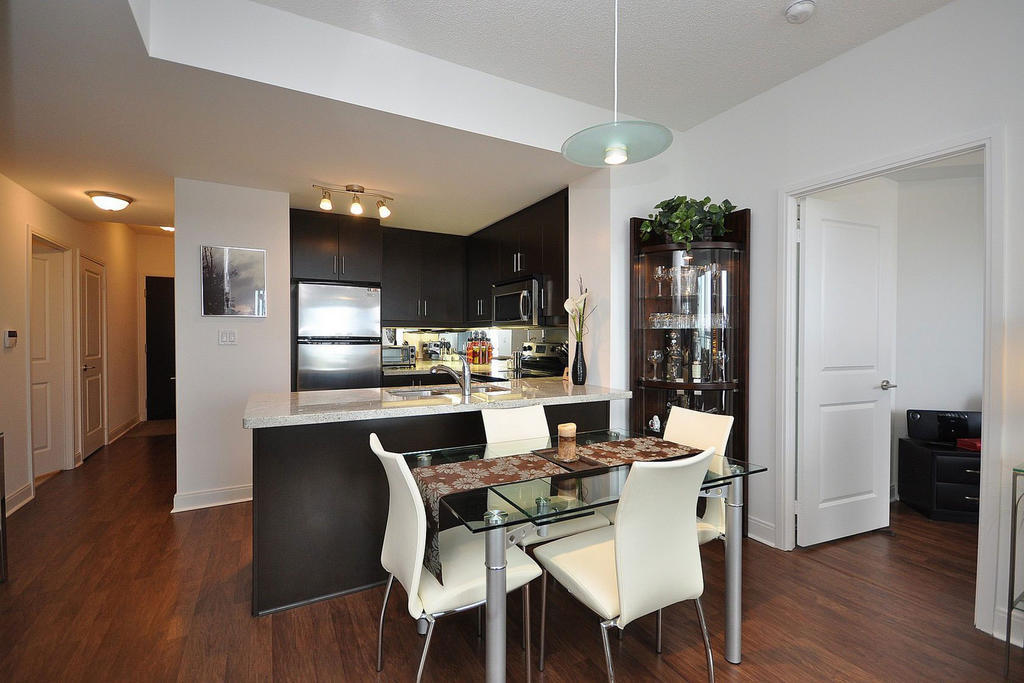 Napa Furnished Rental Apartments Square One Mississauga Oda fotoğraf